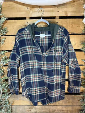 American Eagle Plaid Hooded Shirt Jacket